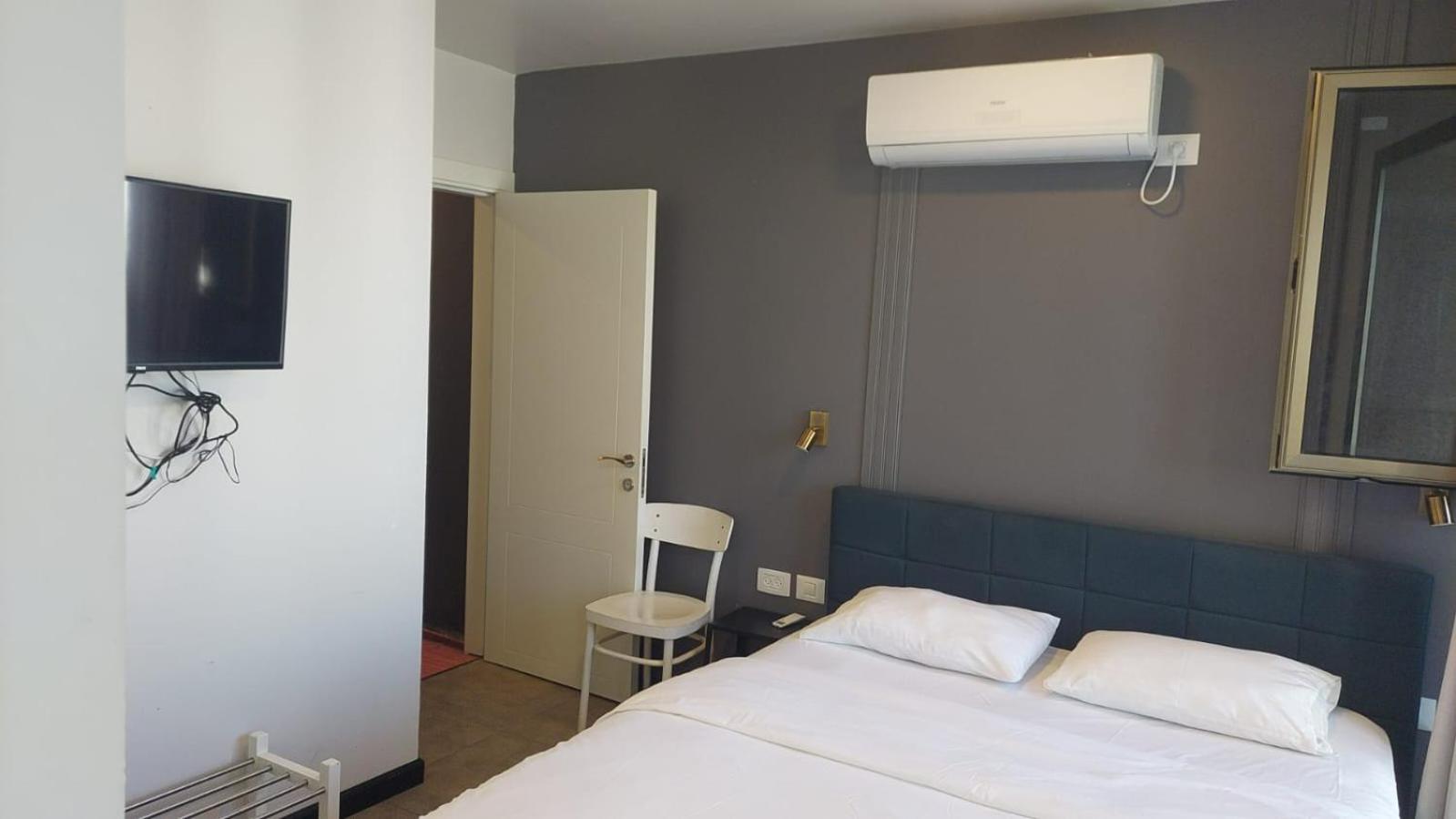 Hotel Moon Tlv - 4Th Floor Tel Aviv-Jaffa Zimmer foto